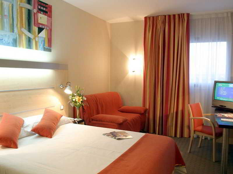 Hotel Holiday Inn Express Madrid-Rivas By Ihg Номер фото