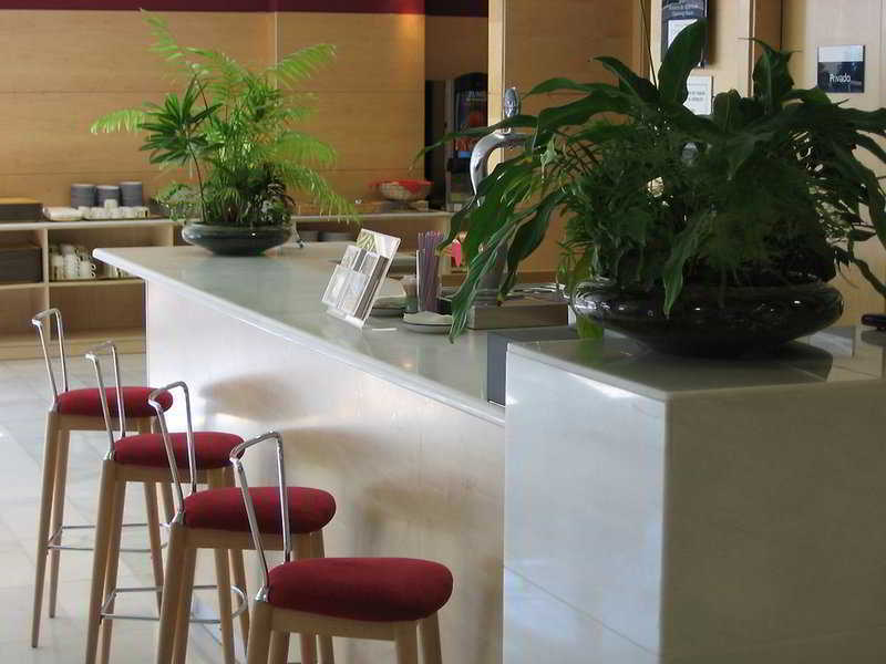 Hotel Holiday Inn Express Madrid-Rivas By Ihg Ресторан фото