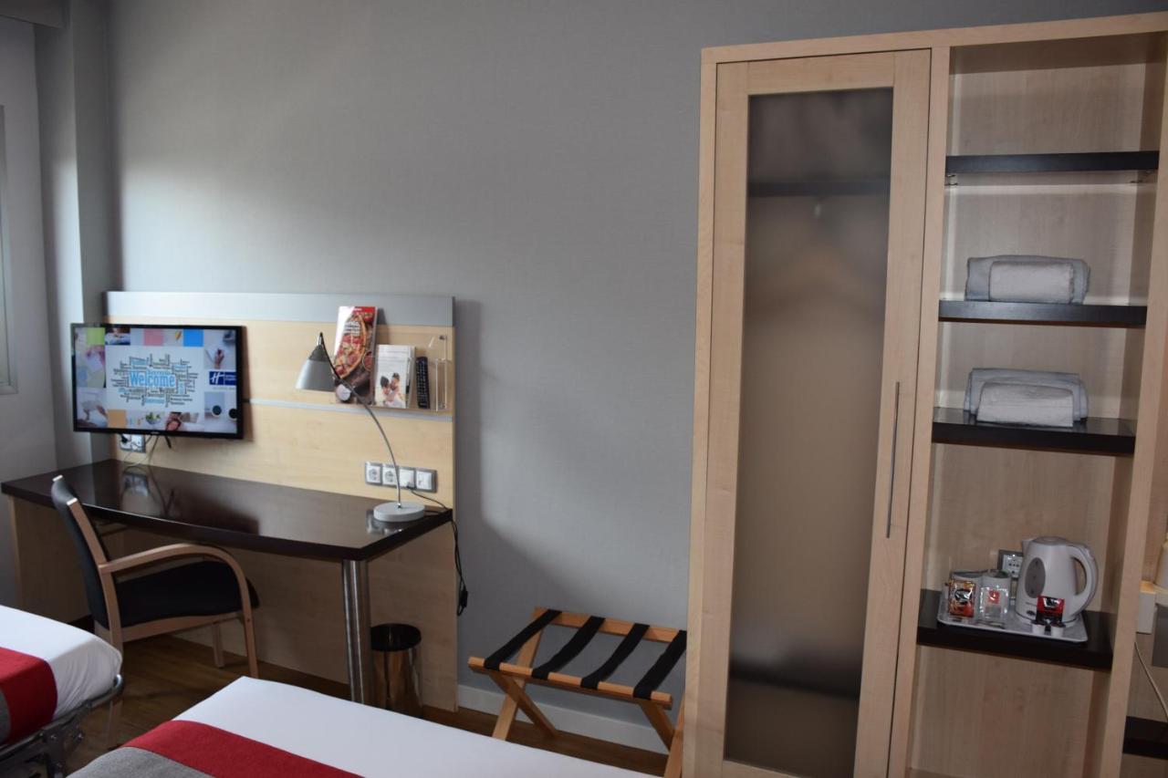 Hotel Holiday Inn Express Madrid-Rivas By Ihg Екстер'єр фото